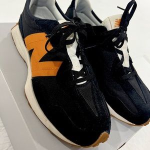 New Balance 327 WORN ONCE